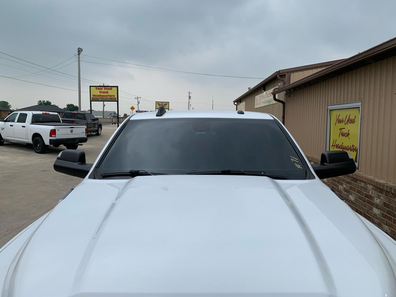RAM 2500 Big Horn 4x4 Crew Cab 6'4" Box 2021