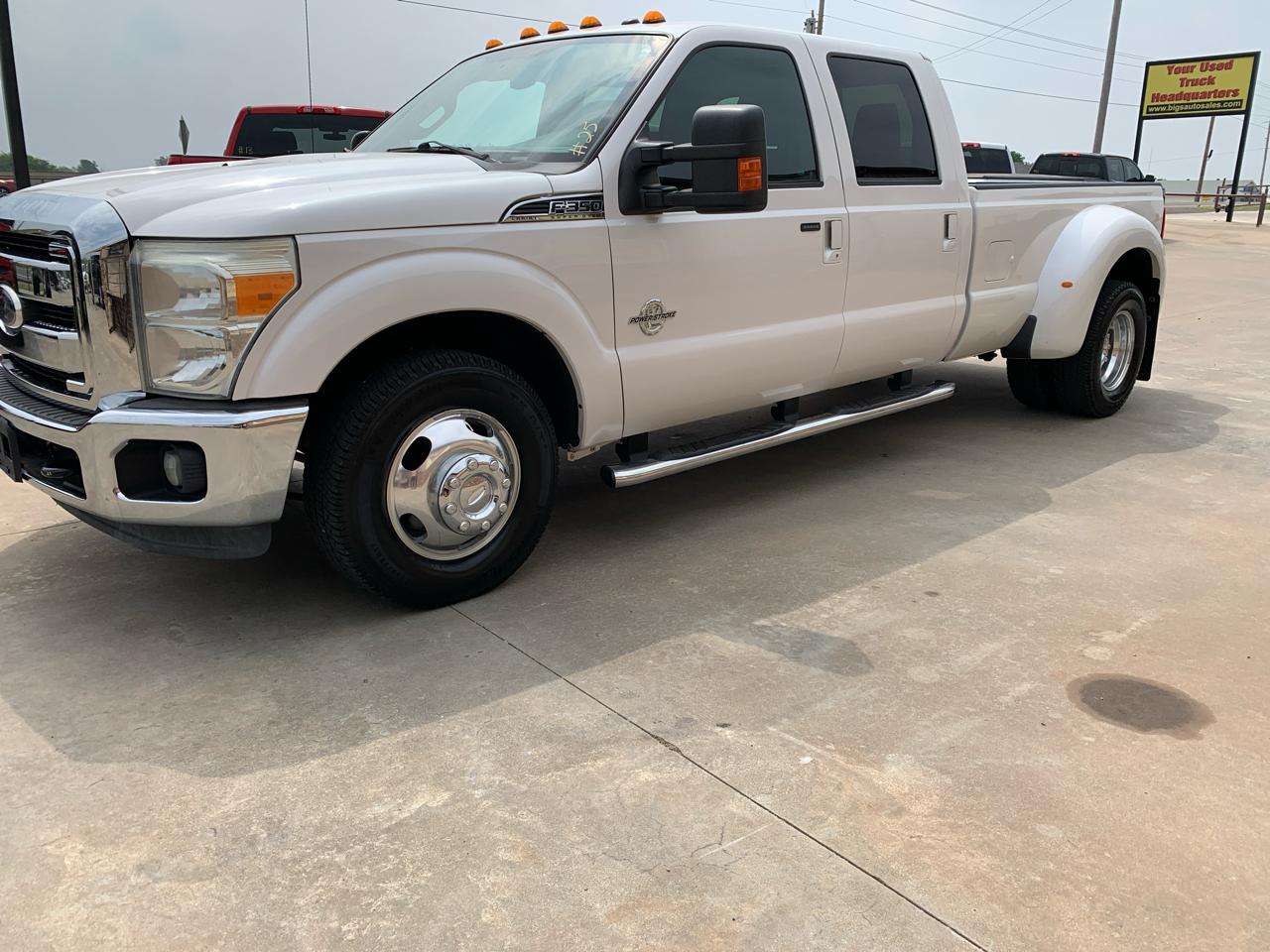 Ford Super Duty F-350 DRW 2WD Crew Cab 172" Lariat 2011