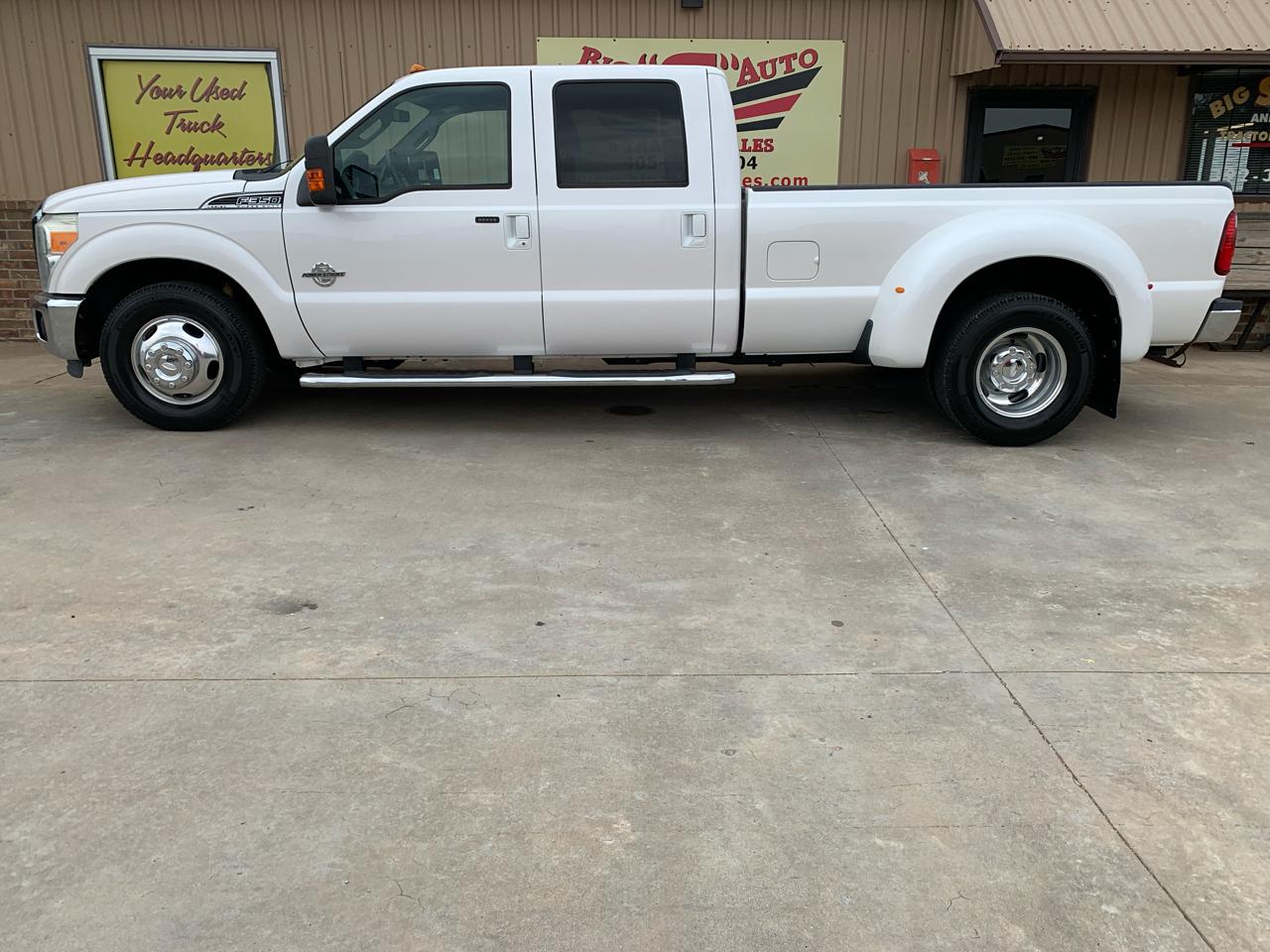 Ford Super Duty F-350 DRW 2WD Crew Cab 172" Lariat 2011