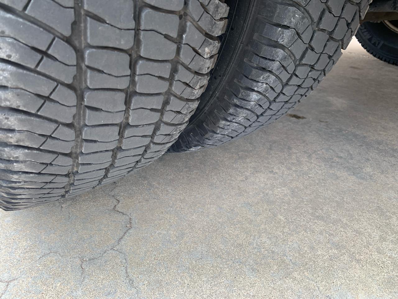 Ford Super Duty F-350 DRW 2WD Crew Cab 172" Lariat 2011