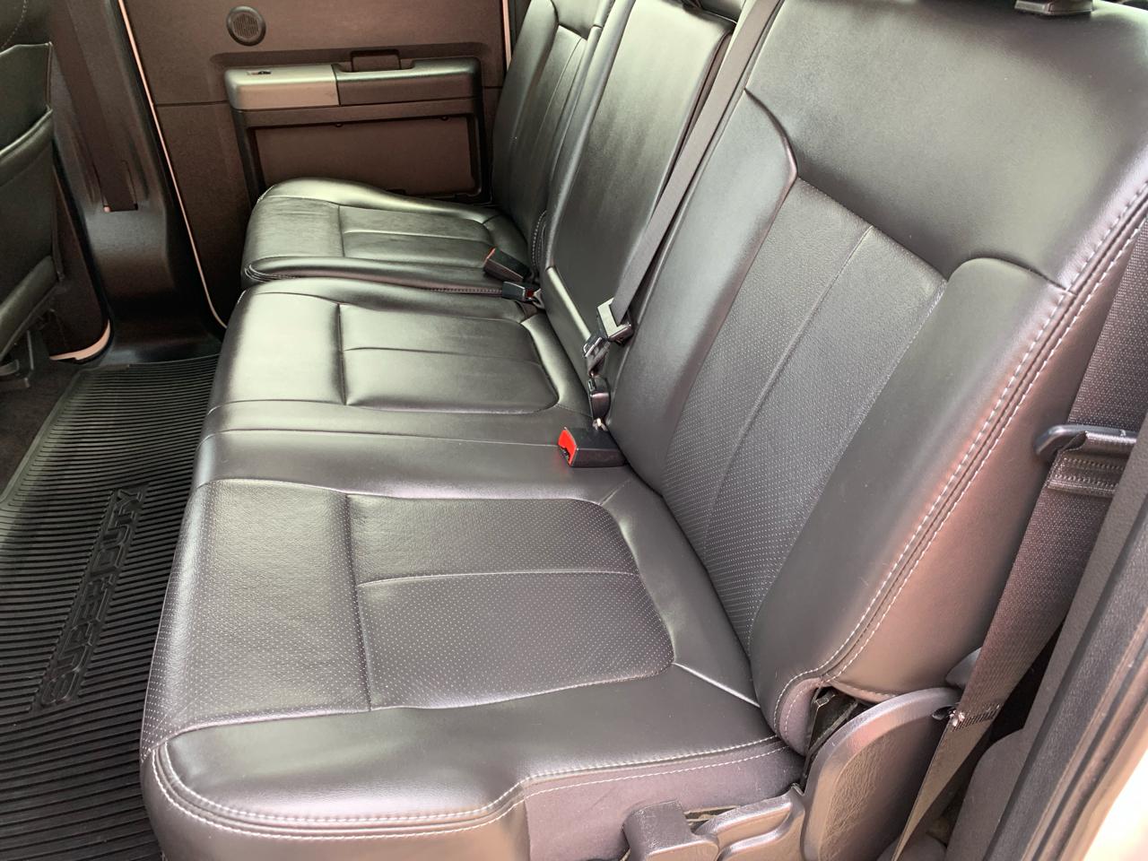 Ford Super Duty F-350 DRW 2WD Crew Cab 172" Lariat 2011