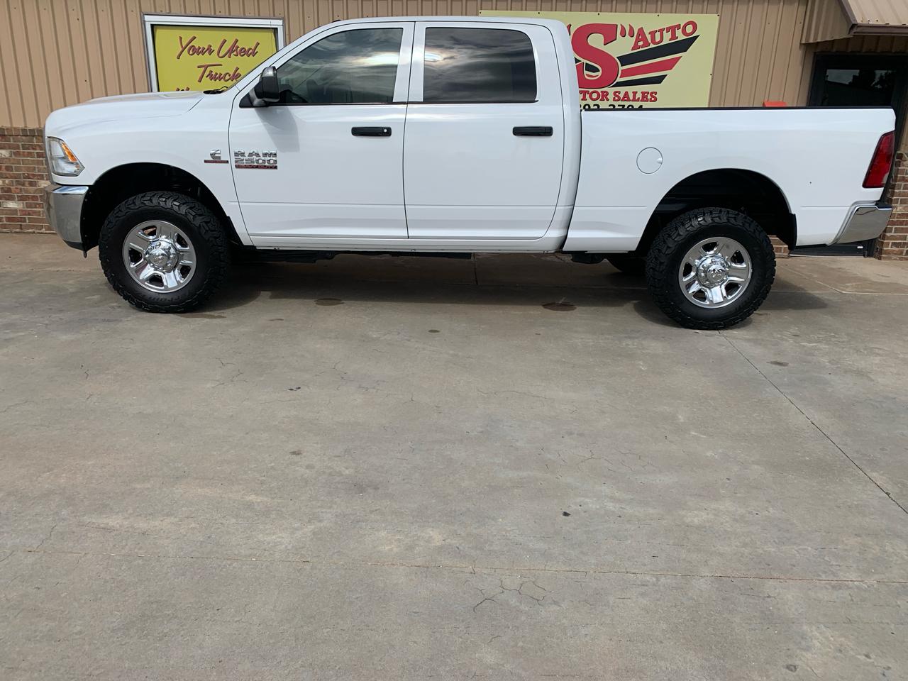 RAM 2500 Tradesman 4x4 Crew Cab 6'4" Box 2018