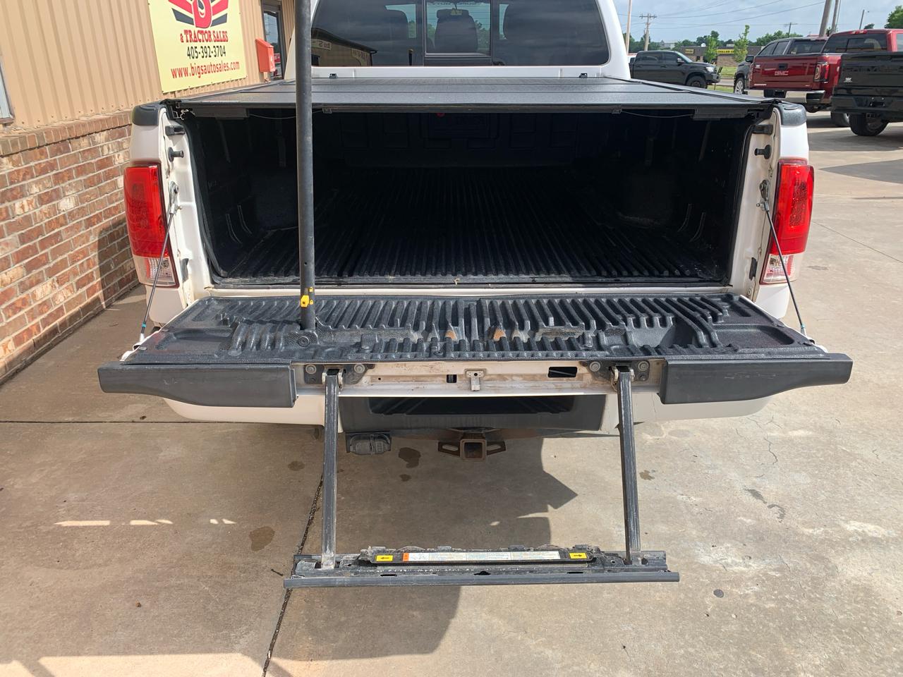Ford Super Duty F-250 SRW 4WD Crew Cab 156" Platinum 2016