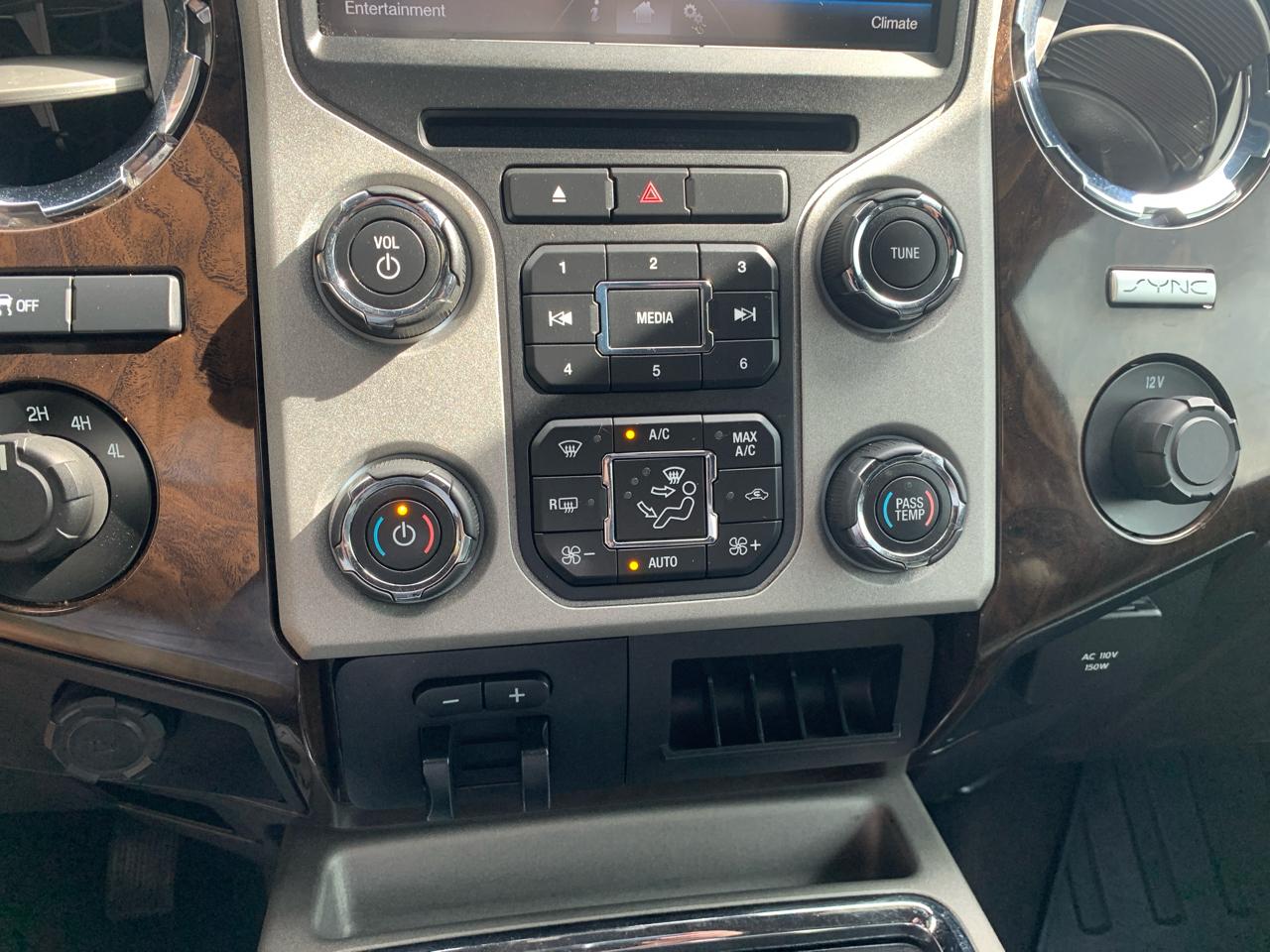 Ford Super Duty F-250 SRW 4WD Crew Cab 156" Platinum 2016