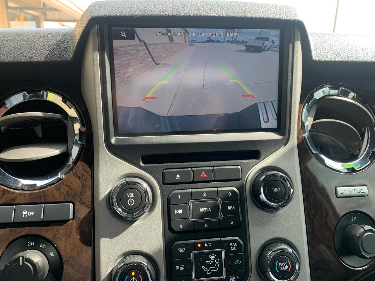 Ford Super Duty F-250 SRW 4WD Crew Cab 156" Platinum 2016