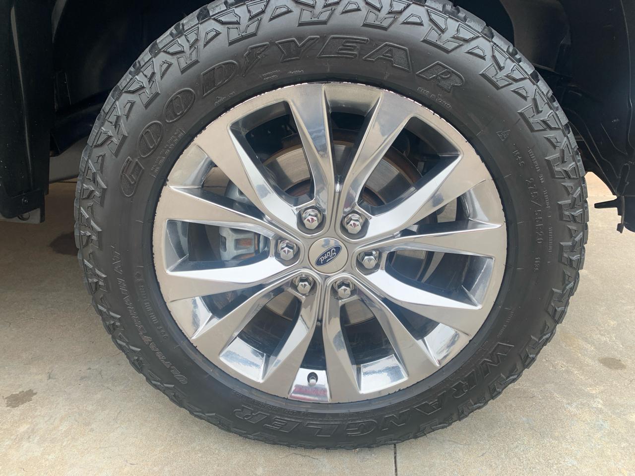 Ford F-150 4WD SuperCrew 139" XLT 2016