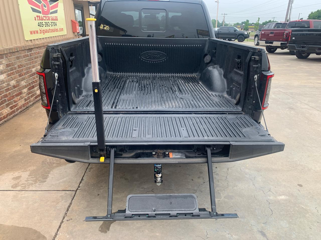 Ford F-150 4WD SuperCrew 139" XLT 2016