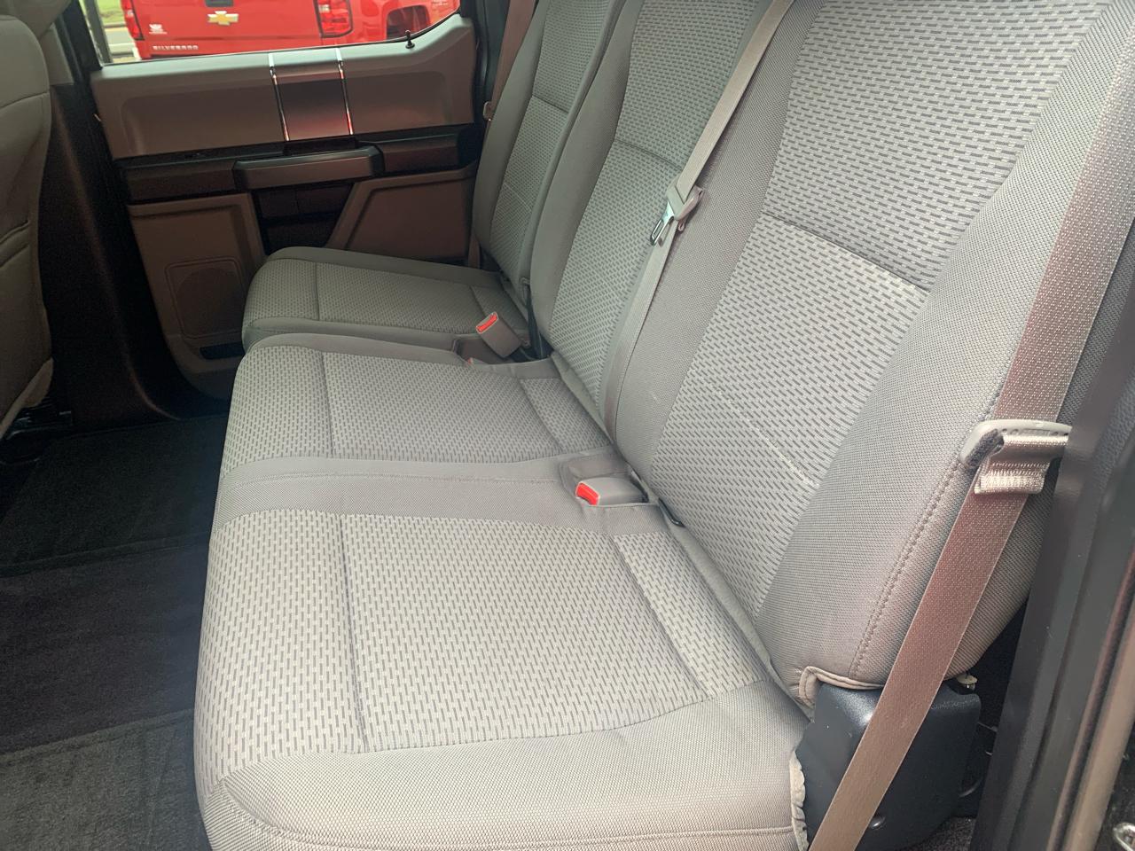Ford F-150 4WD SuperCrew 139" XLT 2016
