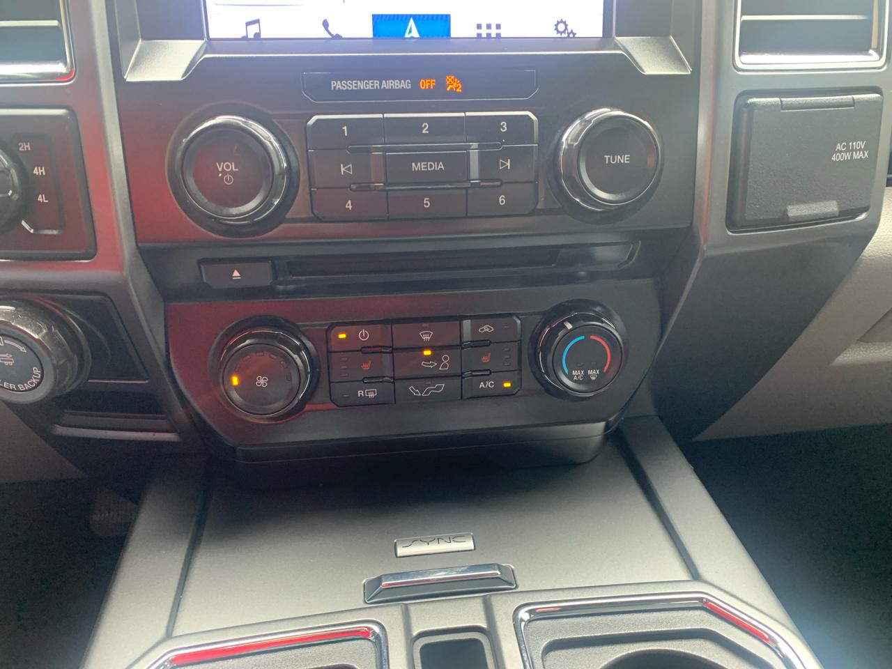Ford F-150 4WD SuperCrew 139" XLT 2016