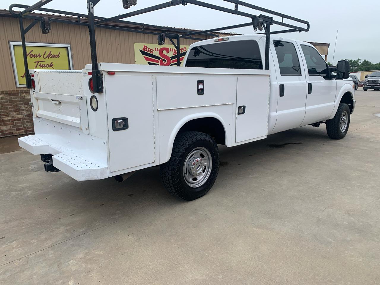 Ford Super Duty F-250 SRW 4WD Crew Cab 172" XL 2016