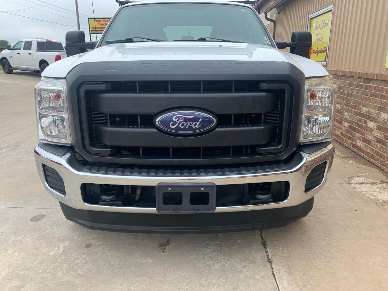 Ford Super Duty F-250 SRW 4WD Crew Cab 172" XL 2016