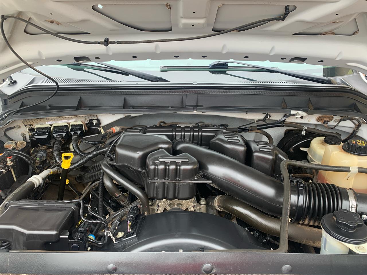 Ford Super Duty F-250 SRW 4WD Crew Cab 172" XL 2016