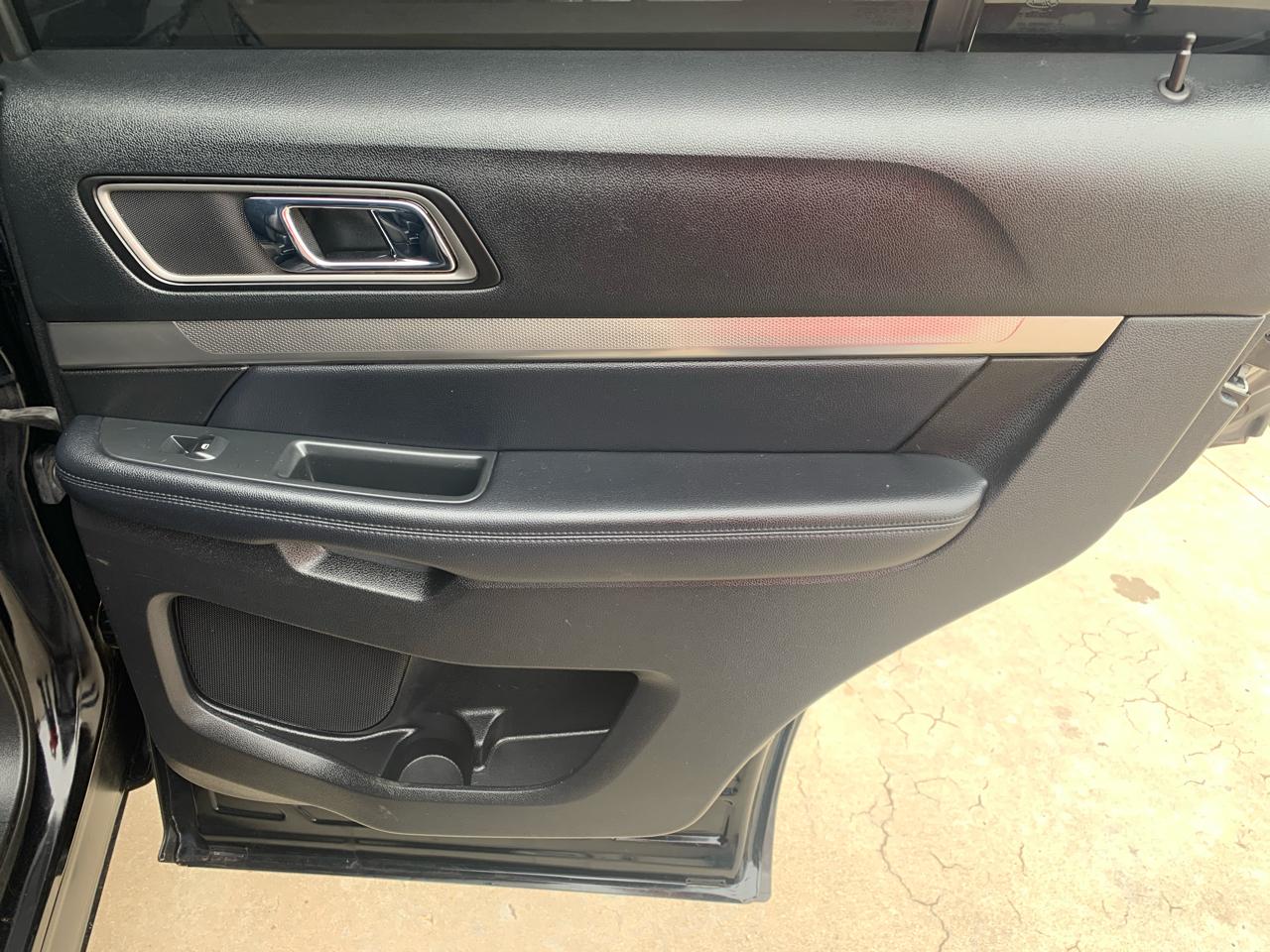 Ford Explorer 4dr 112" WB XLT 4WD 2018