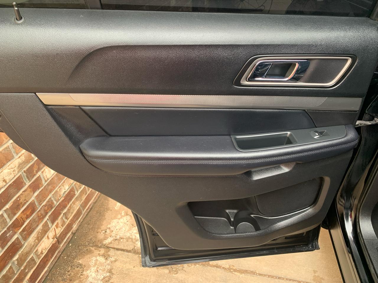 Ford Explorer 4dr 112" WB XLT 4WD 2018