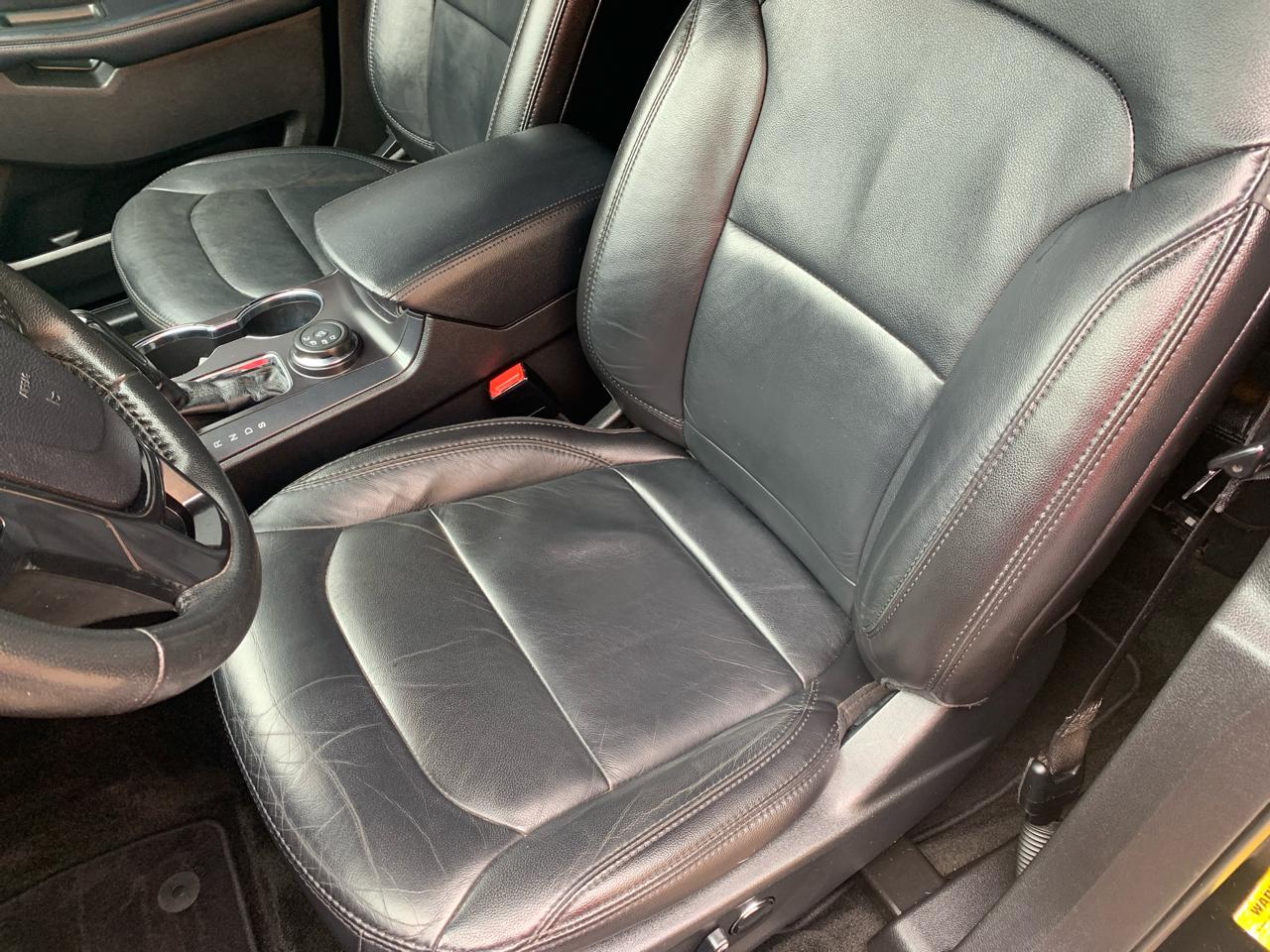 Ford Explorer 4dr 112" WB XLT 4WD 2018