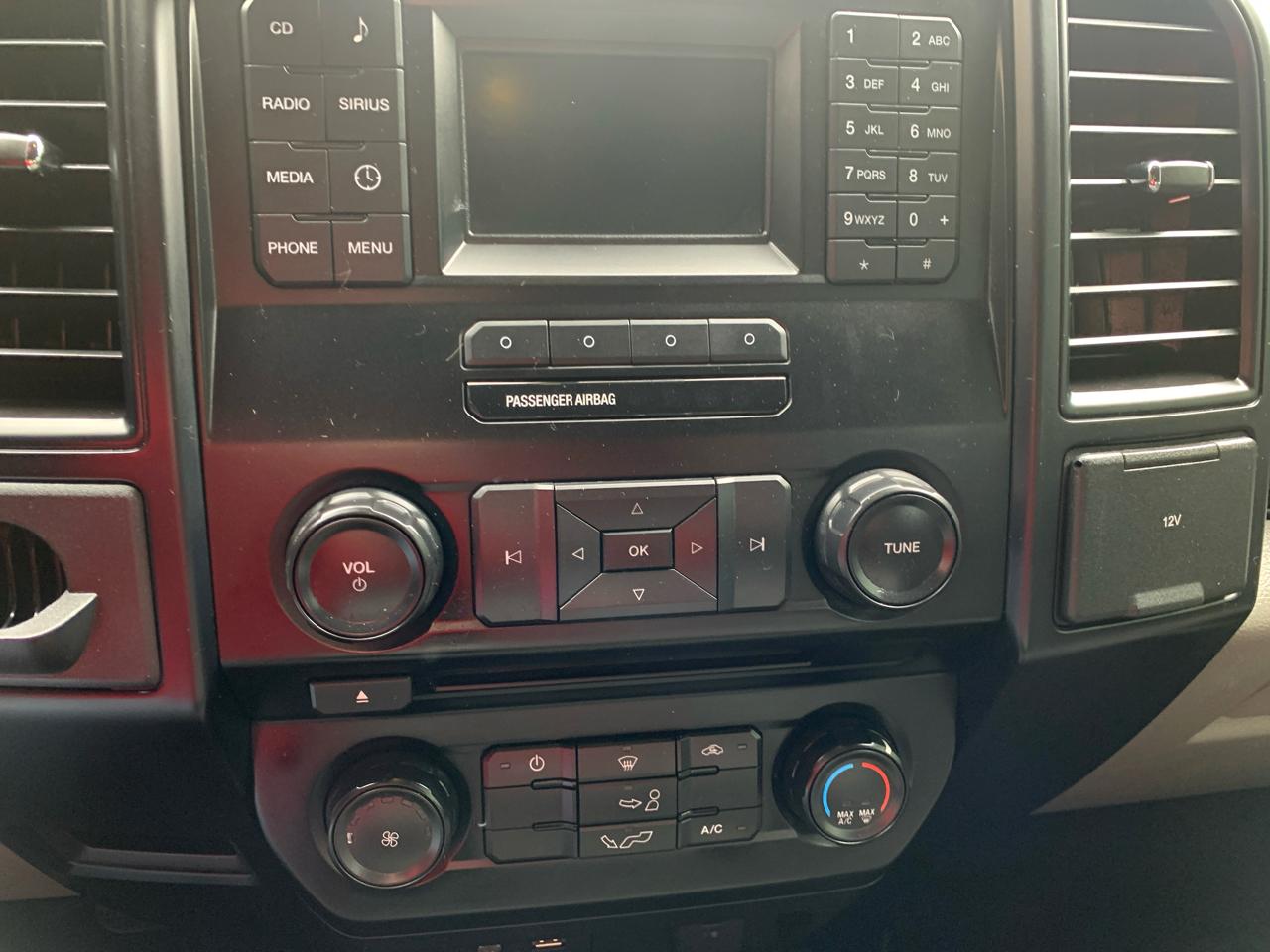 Ford F-150 2WD SuperCab 145" XLT 2015