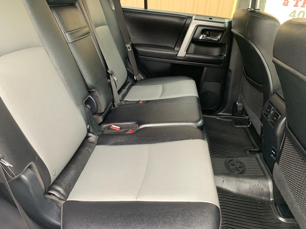 Toyota 4Runner SR5 Premium 4D SUV 4WD V6 2018