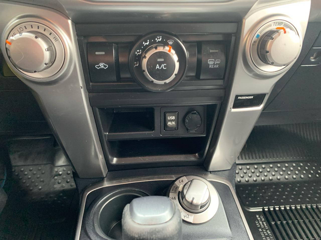 Toyota 4Runner SR5 Premium 4D SUV 4WD V6 2018