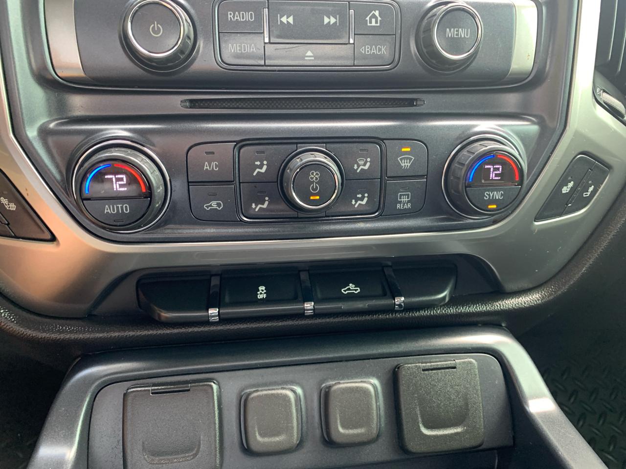 Chevrolet Silverado 1500 4WD Crew Cab 143.5" LT w/1LT 2017