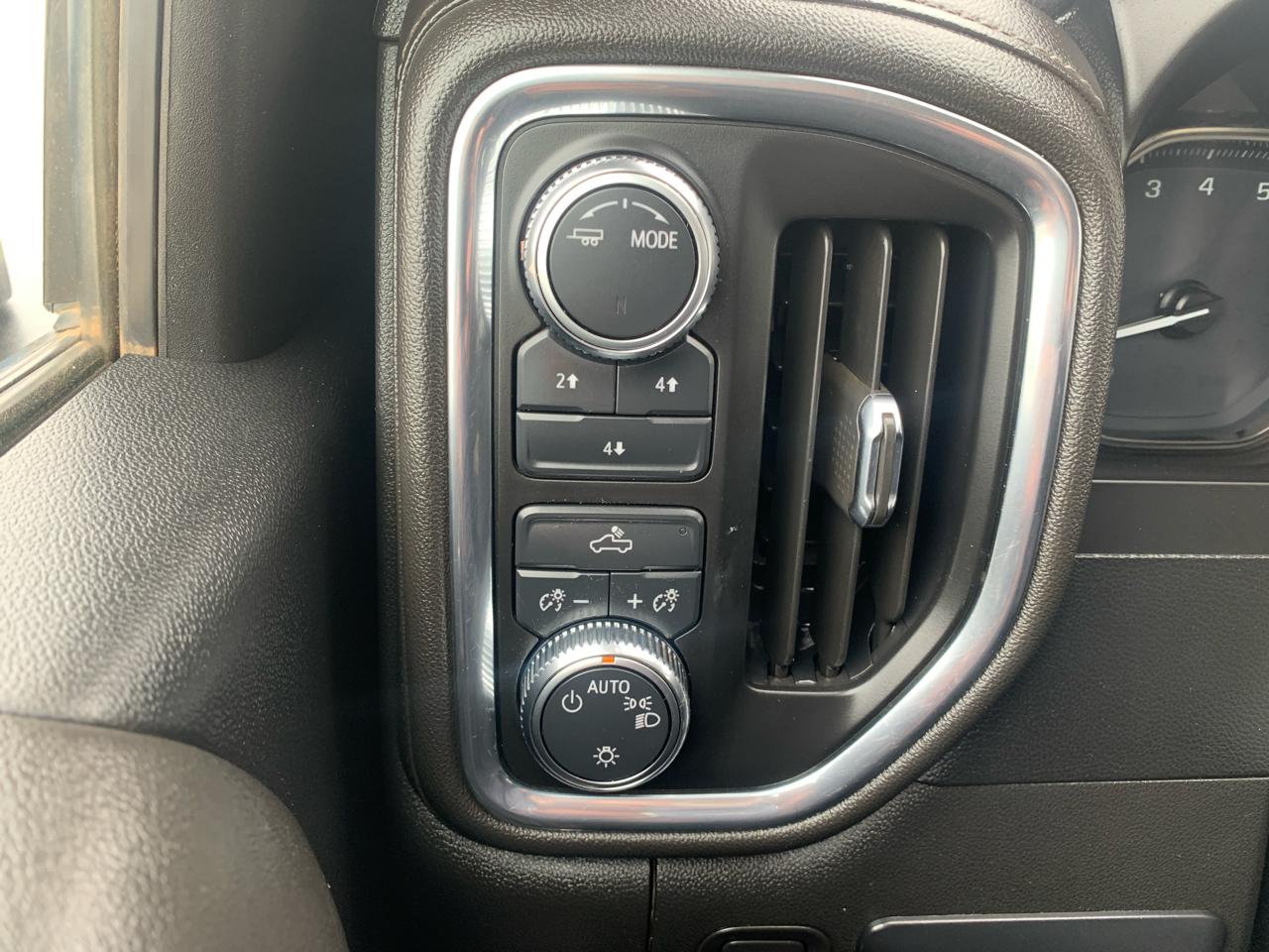 GMC Sierra 2500HD 4WD Crew Cab 172" SLE 2023
