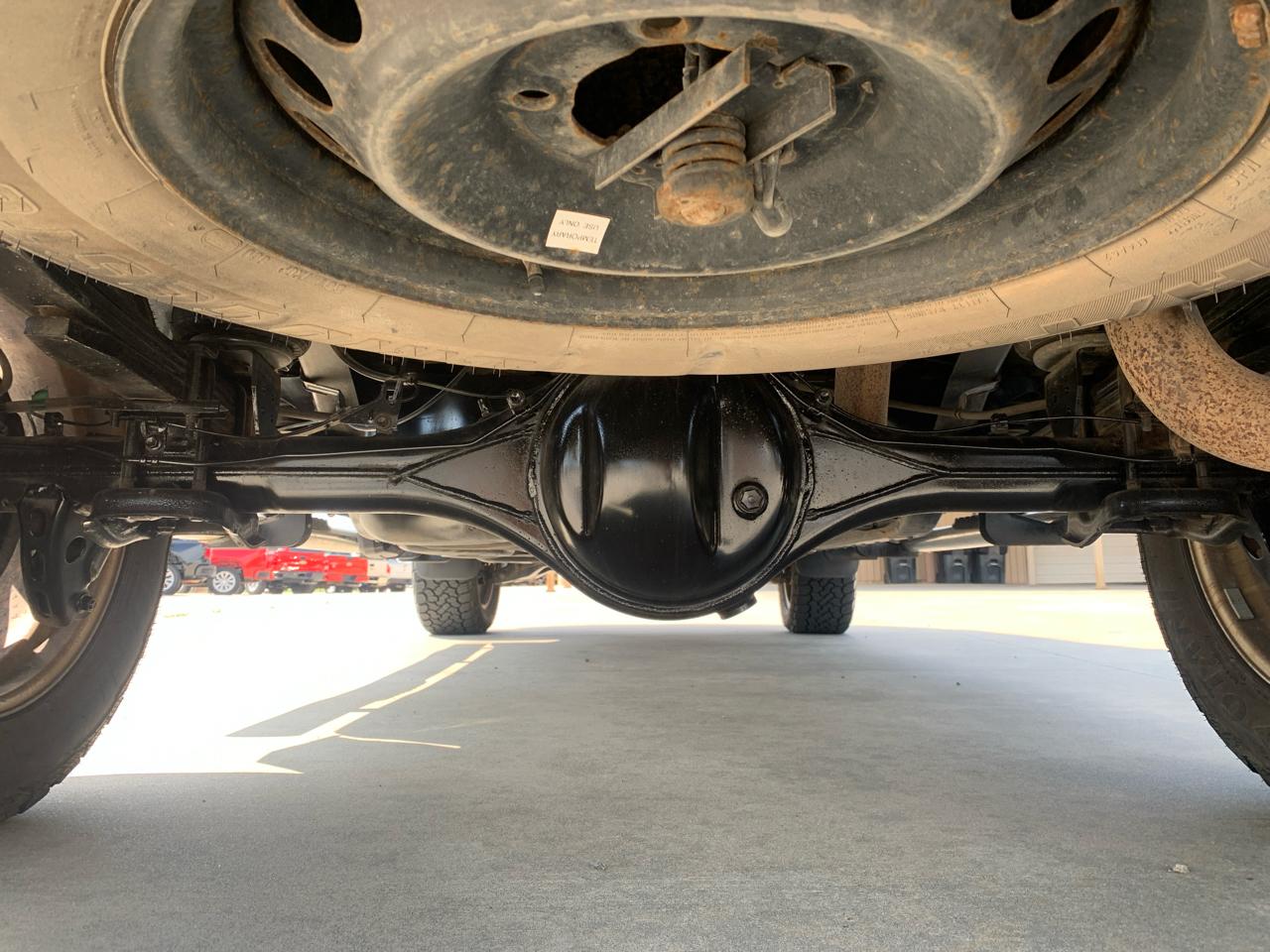 Toyota Tundra 4WD Truck CrewMax 5.7L FFV V8 6-Spd AT (Natl) 2012