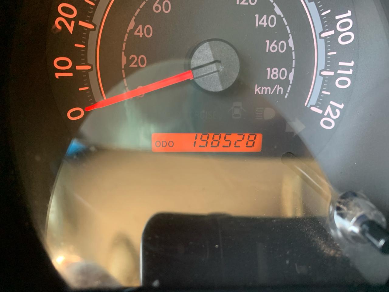 Toyota Tundra 4WD Truck CrewMax 5.7L FFV V8 6-Spd AT (Natl) 2012