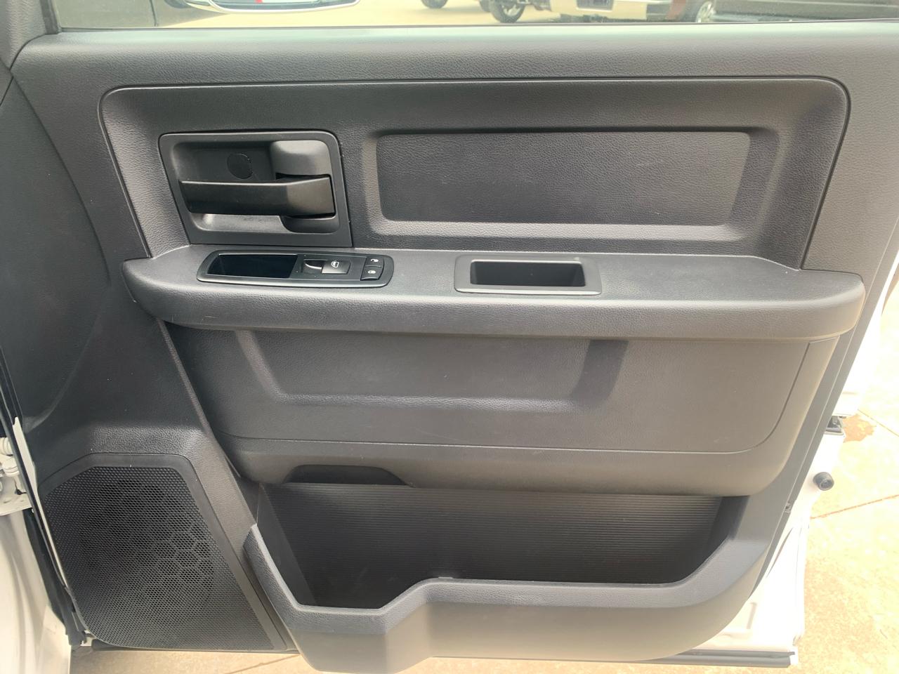 RAM 2500 4WD Crew Cab 169" ST 2012