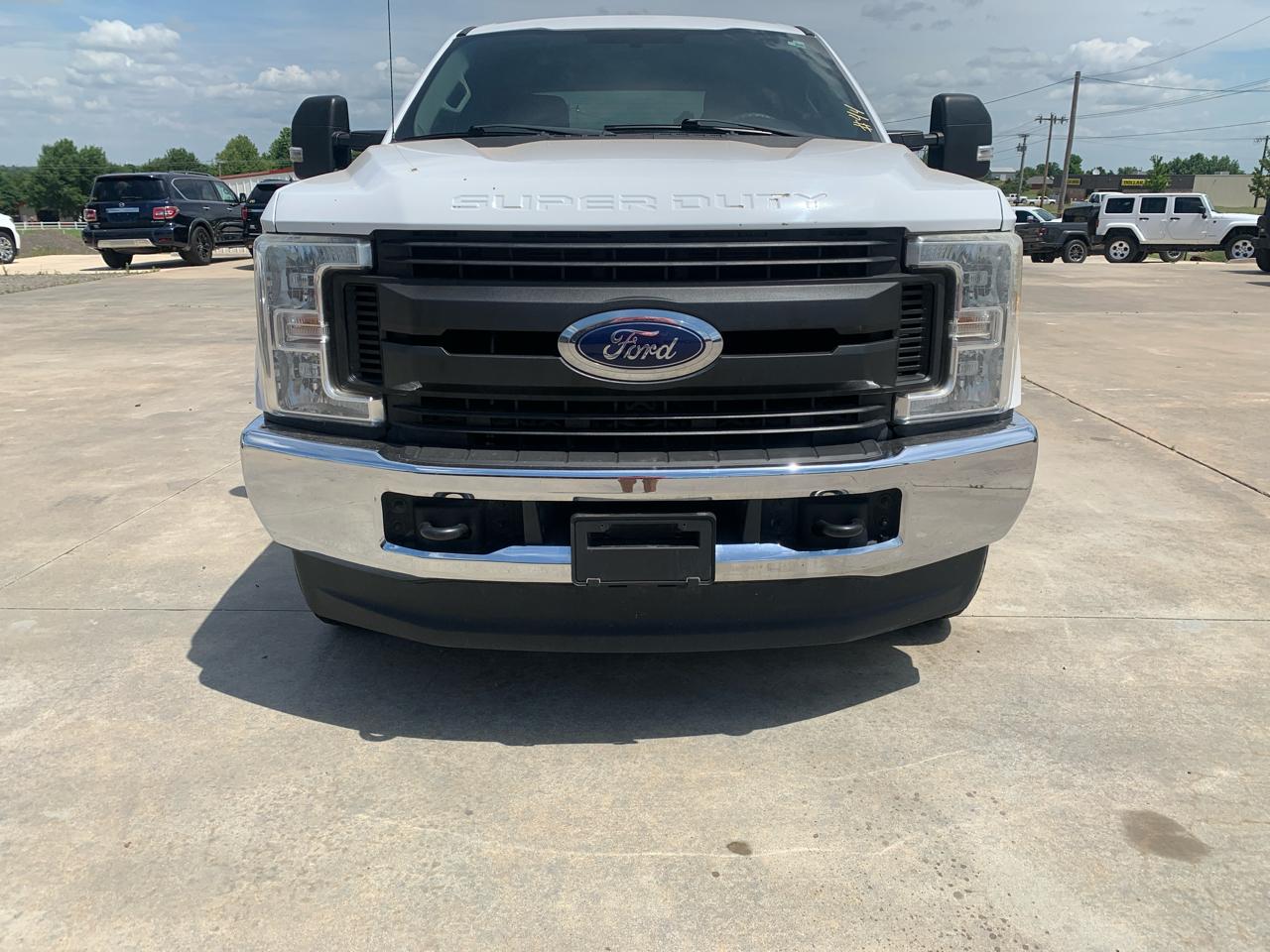 Ford Super Duty F-250 SRW King Ranch 4WD Crew Cab 8' Box 2017