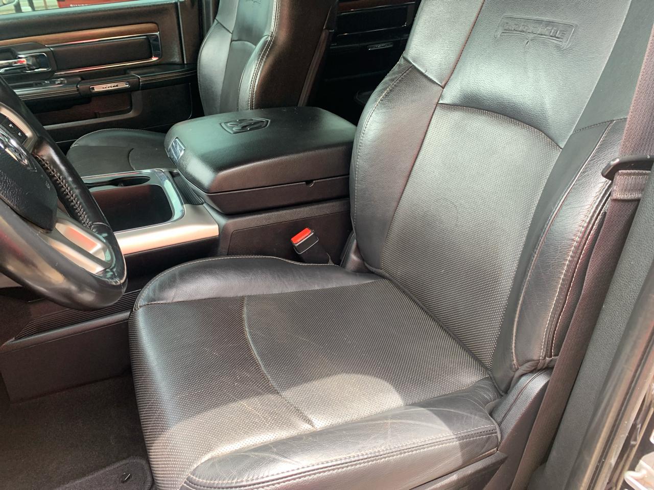 RAM 2500 4WD Crew Cab 149" Laramie 2016