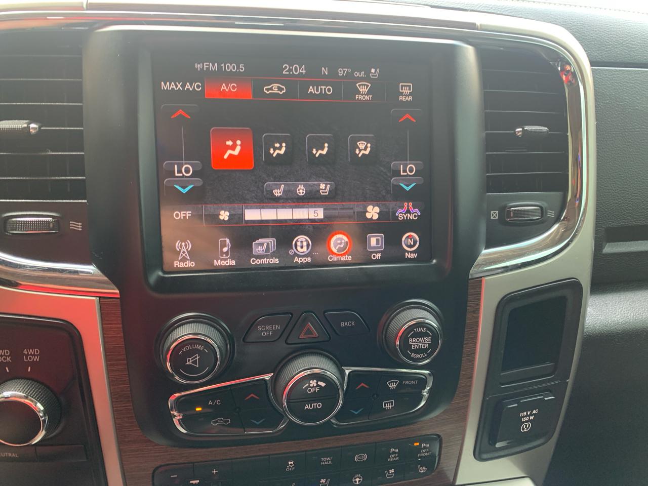 RAM 2500 4WD Crew Cab 149" Laramie 2016