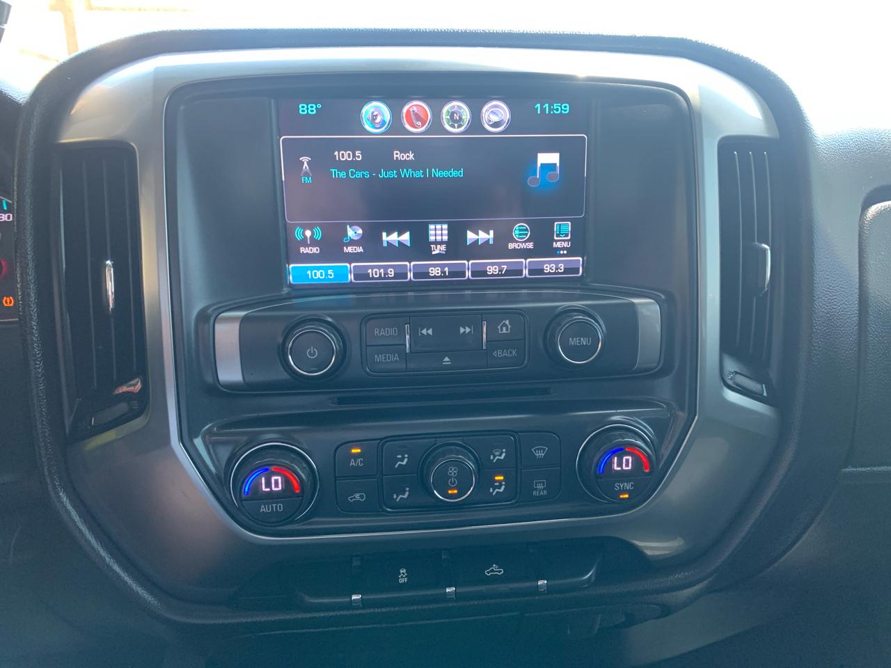 Chevrolet Silverado 1500 4WD Double Cab 143.5" LT w/1LT 2018