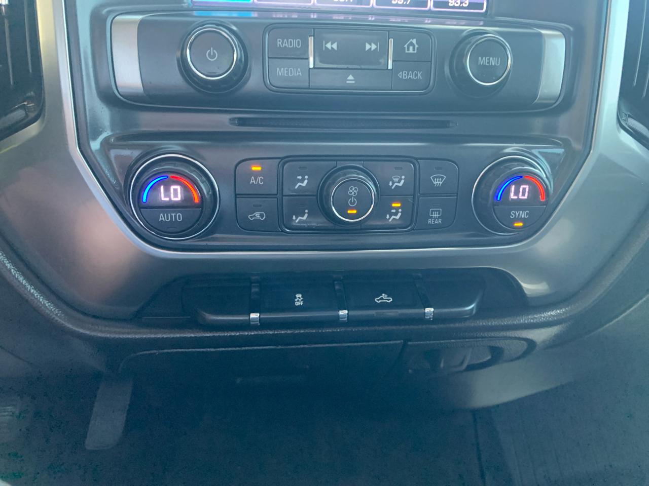 Chevrolet Silverado 1500 4WD Double Cab 143.5" LT w/1LT 2018