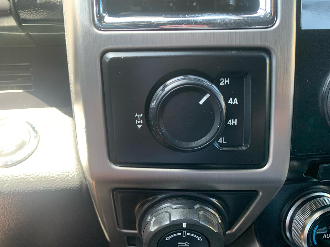 Ford F-150 4WD SuperCrew 145" Platinum 2016