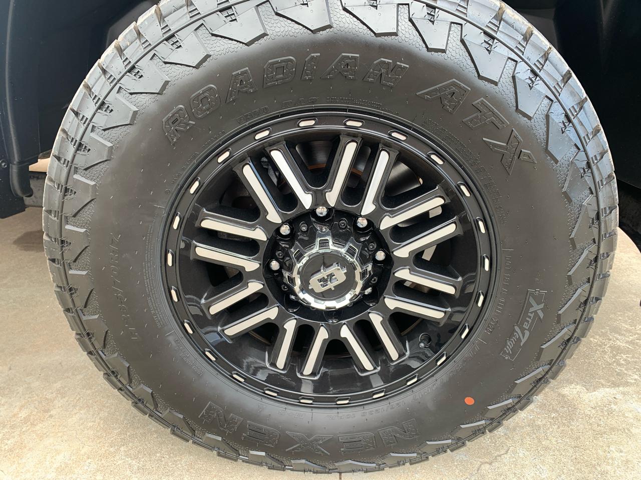 RAM 2500 Tradesman 4x4 Crew Cab 8' Box 2022