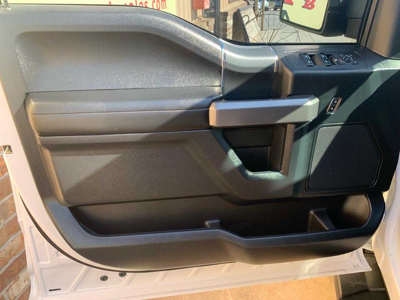 Ford F-150 4WD SuperCrew 150" XLT 2020