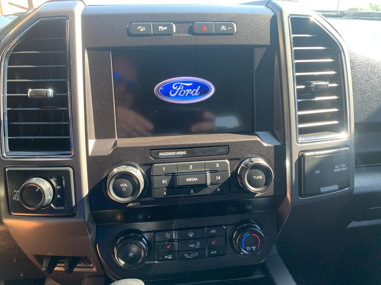 Ford F-150 4WD SuperCrew 150" XLT 2020