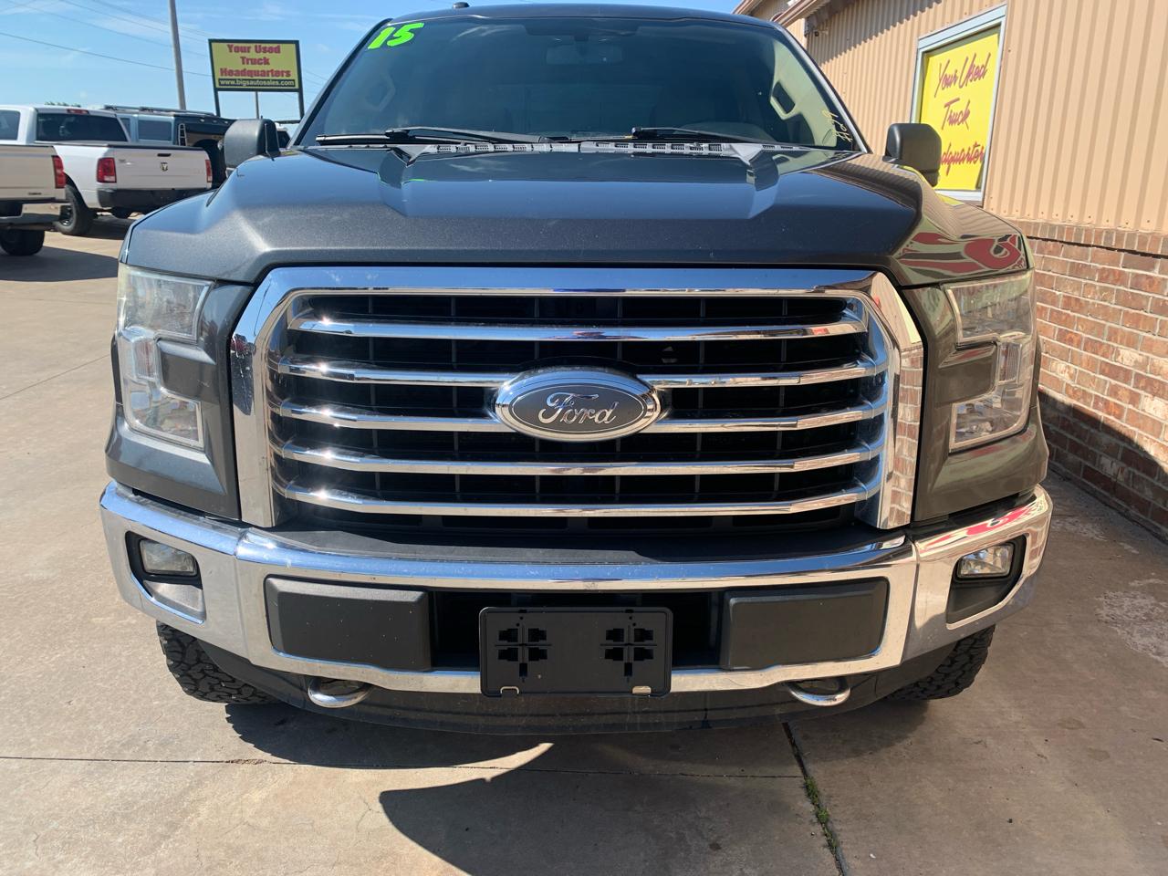 Ford F-150 4WD SuperCrew 145" Lariat 2015