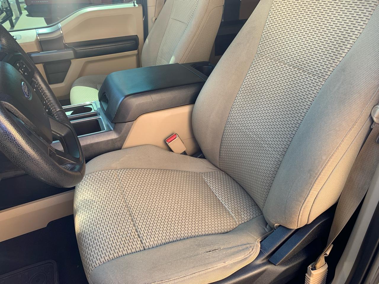 Ford F-150 4WD SuperCrew 145" Lariat 2015