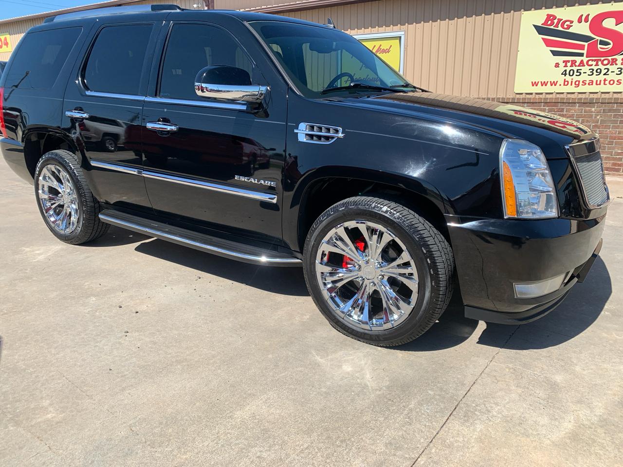 2011 Cadillac Escalade 2WD 4dr Luxury