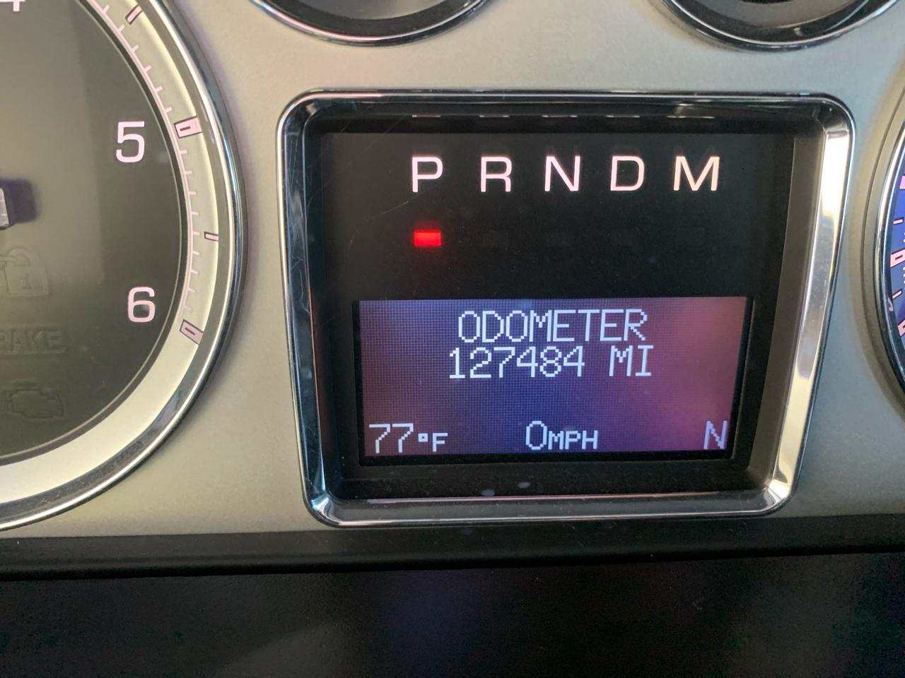 Cadillac Escalade 2WD 4dr Luxury 2011