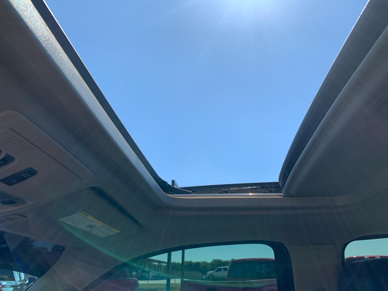 Cadillac Escalade 2WD 4dr Luxury 2011