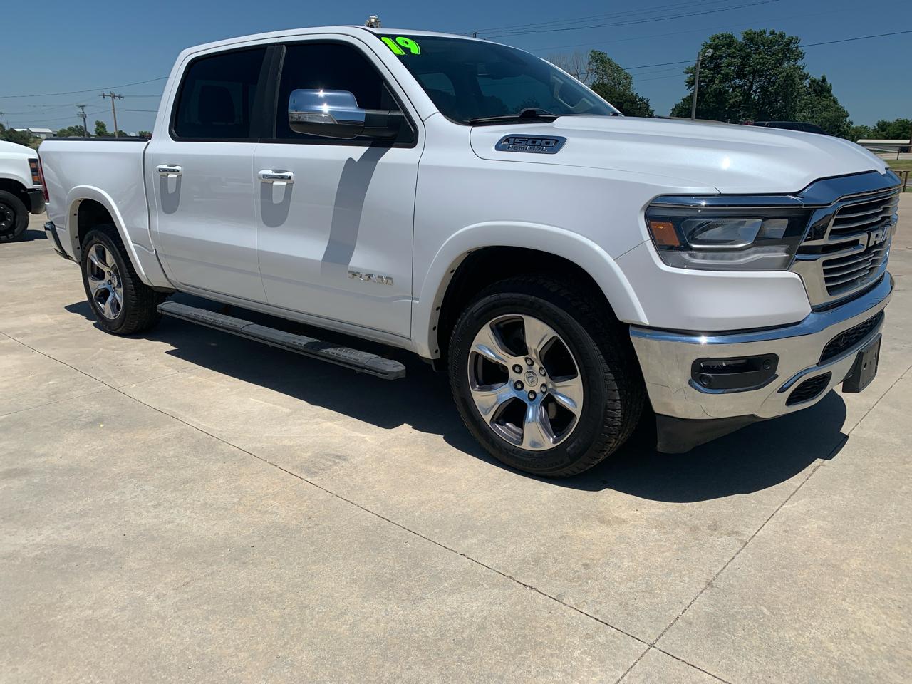 RAM 1500 Laramie 4x4 Crew Cab 5'7" Box 2019