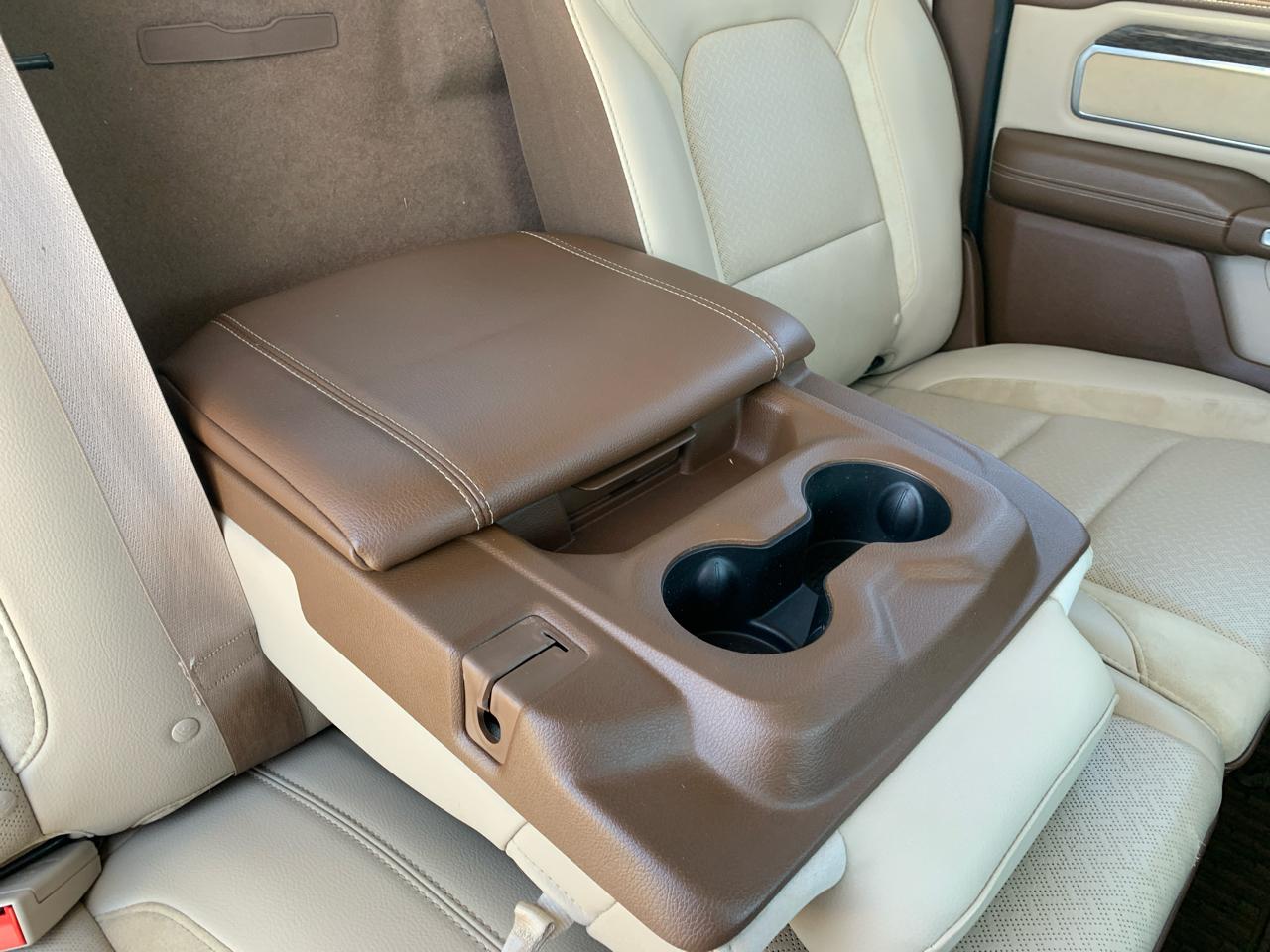 RAM 1500 Laramie 4x4 Crew Cab 5'7" Box 2019