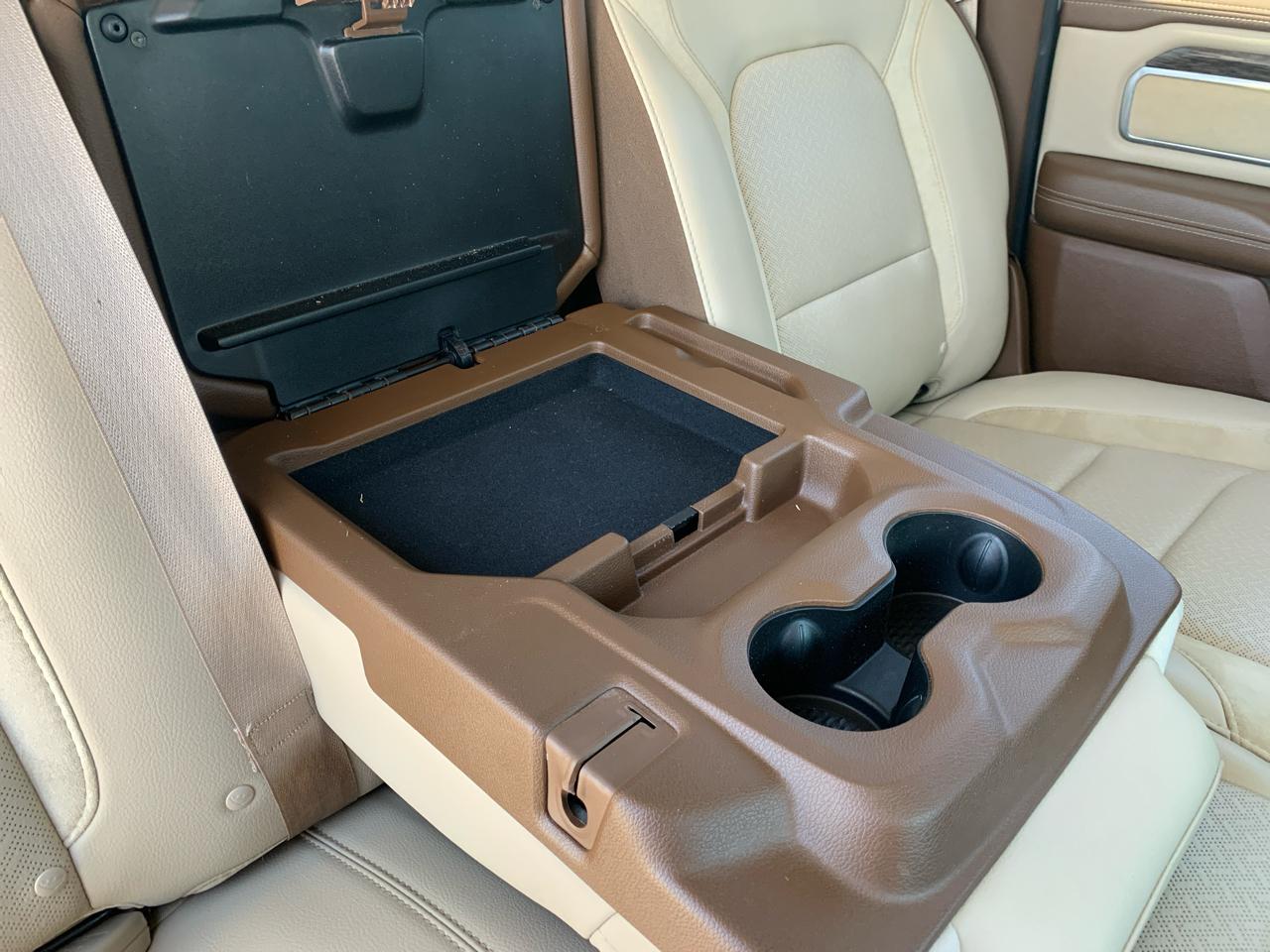 RAM 1500 Laramie 4x4 Crew Cab 5'7" Box 2019