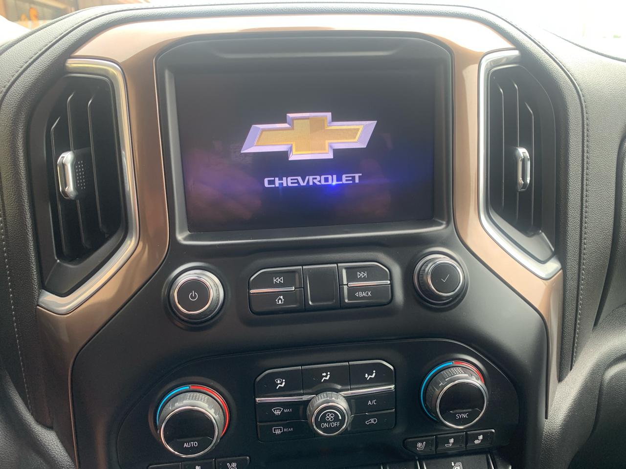 Chevrolet Silverado 2500HD 4WD Crew Cab 159" High Country 2020