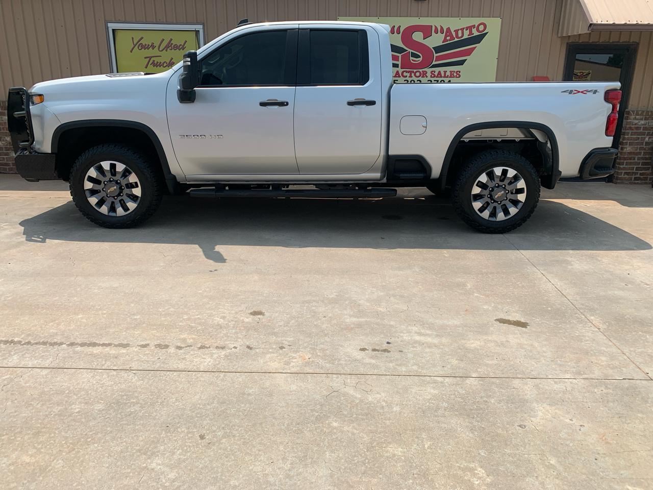 Chevrolet Silverado 2500HD 4WD Double Cab 149" Custom 2022