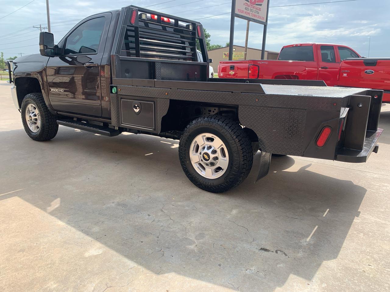 Chevrolet Silverado 2500HD 4WD Reg Cab 133.6" LT 2016
