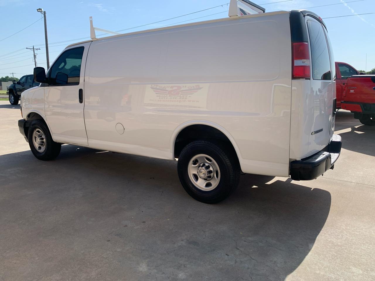 Chevrolet Express Cargo Van RWD 2500 135" 2021