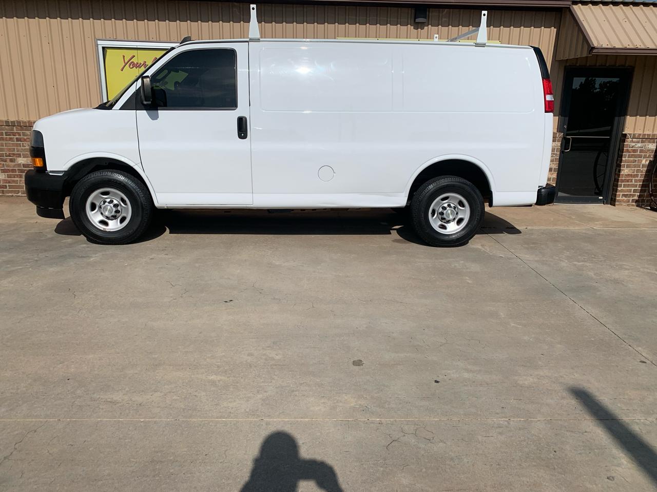 Chevrolet Express Cargo Van RWD 2500 135" 2021