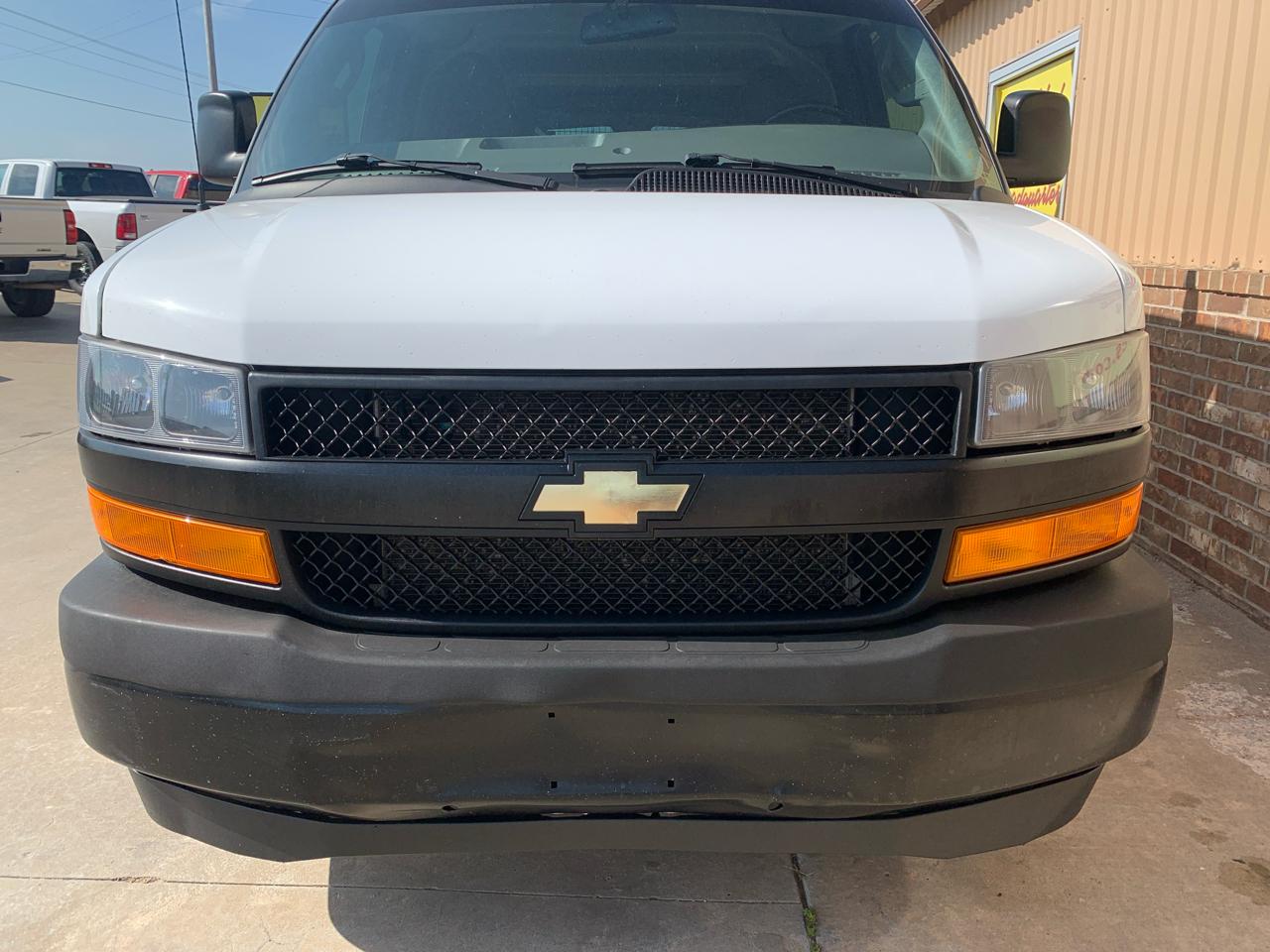Chevrolet Express Cargo Van RWD 2500 135" 2021
